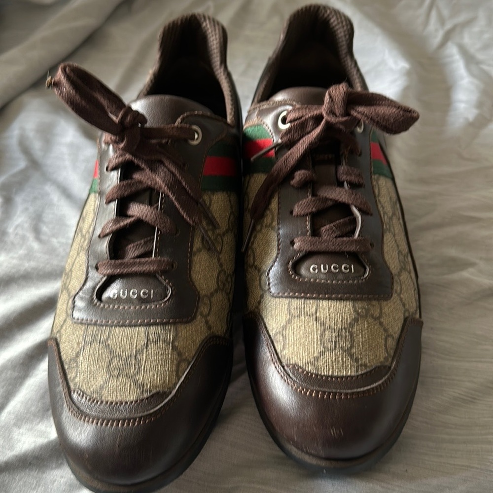 Gucci size 39 women’s great condition